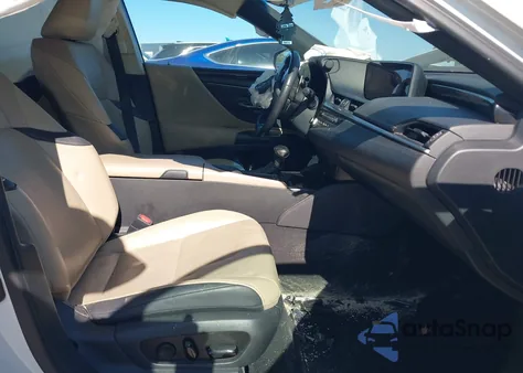 2021 Lexus Es 300H z USA, uszkodzony, nr VIN 58ADA1C13MU010372